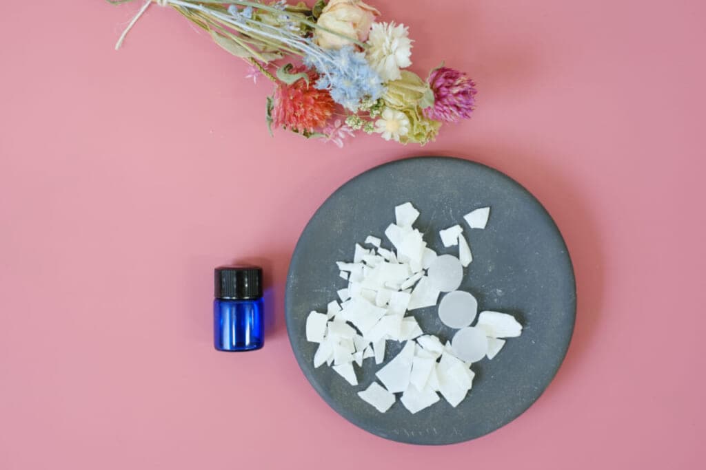 お花と香りのある暮らし。アロマワックスサシェ、つくってみました